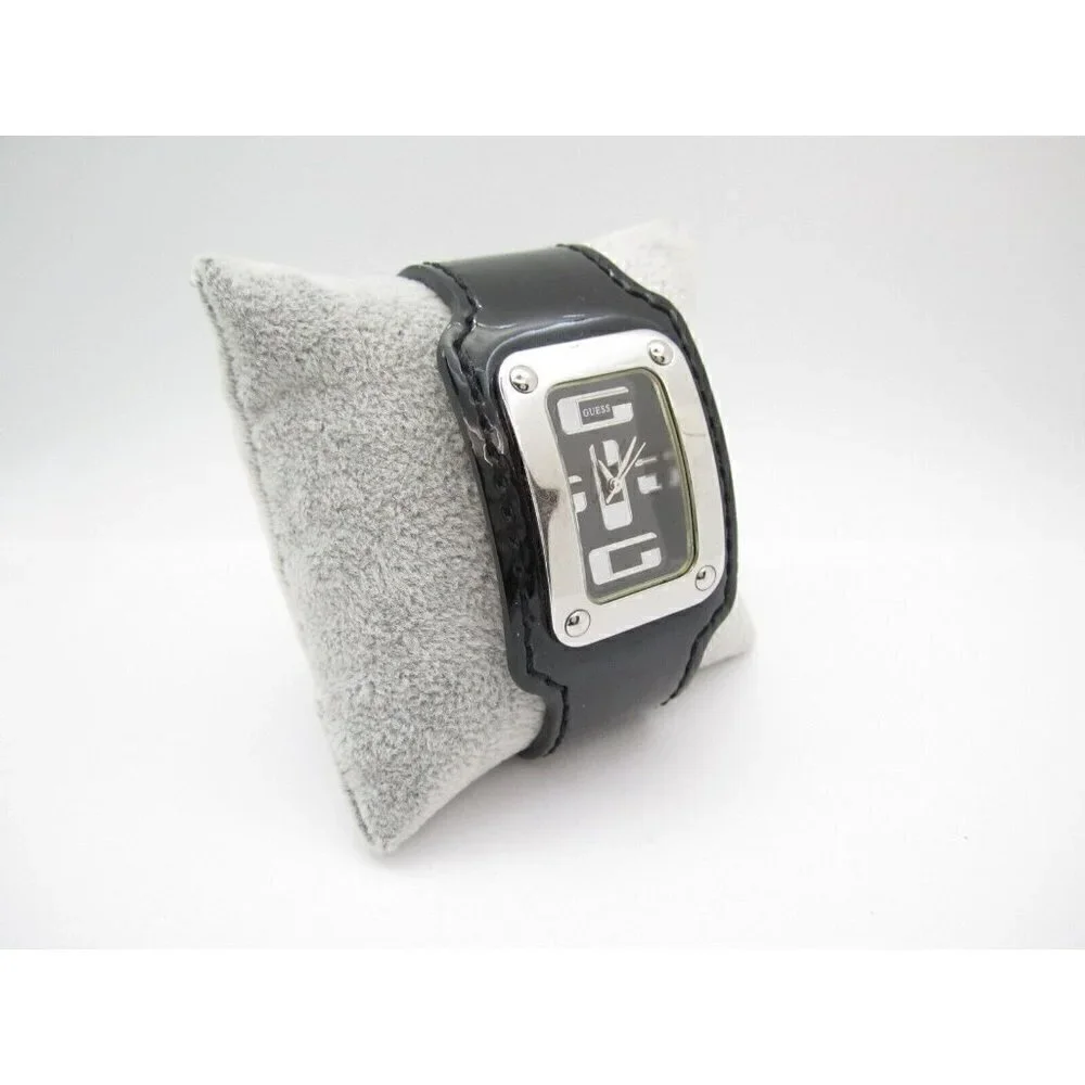 Women Guess Quartz WR Analog 37mm Dial Causal Watch (G440)